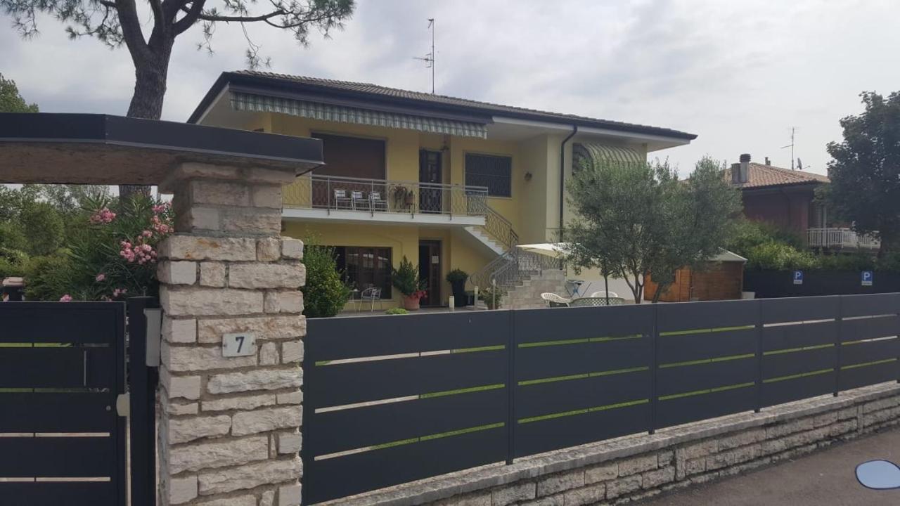 Appartamento Il Melograno Peschiera del Garda Exterior foto